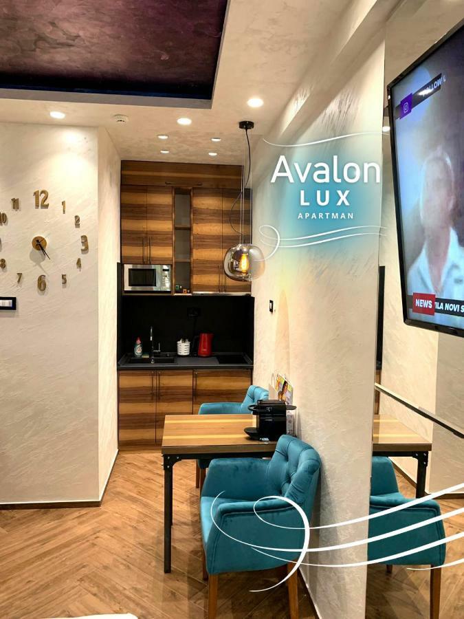 Avalon Lux Studio Apartment Нови-Сад Экстерьер фото
