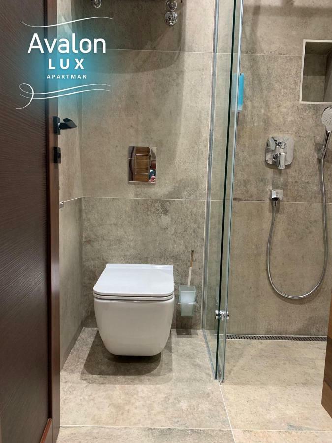 Avalon Lux Studio Apartment Нови-Сад Экстерьер фото