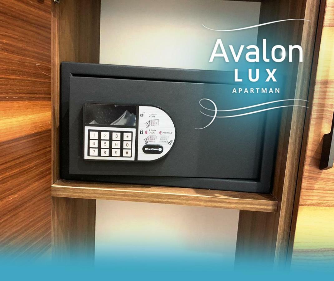 Avalon Lux Studio Apartment Нови-Сад Экстерьер фото